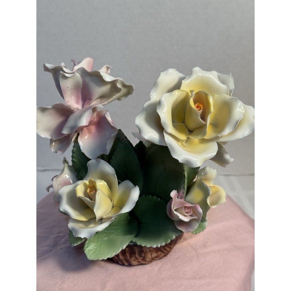 Vintage Capodimonte Porcelain Flower Queen Basket Centerpiece Italy Rose 7"